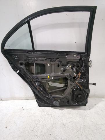 6700405110 TOYOTA Puerta trasera izquierda  comprar en Oviedo