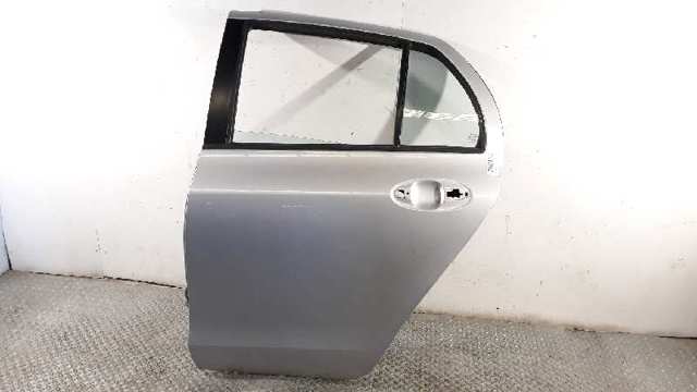 Puerta trasera izquierda 670040D110 Toyota