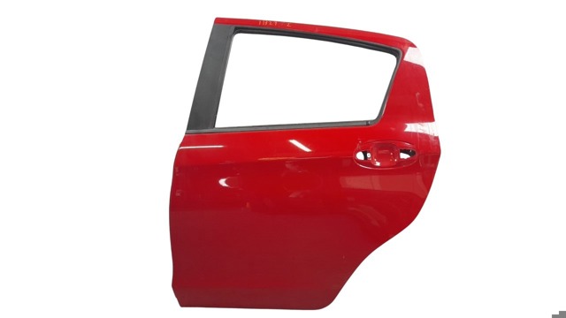 Puerta trasera izquierda 670040D210 Toyota