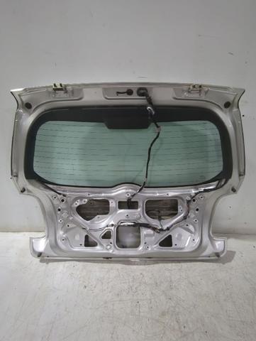 TOYOTA 6700502110 Puerta trasera  en stock Salamanca