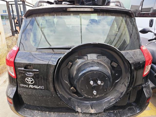 6700542372 Toyota