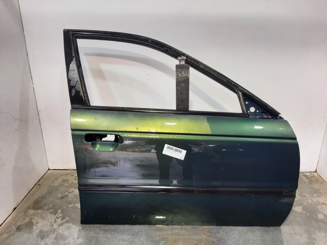 Puerta delantera derecha 67010S1AE10ZZ Honda