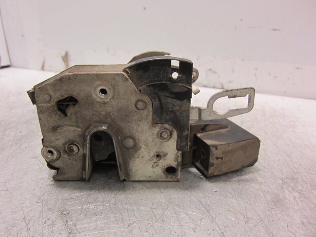 67111387606 BMW