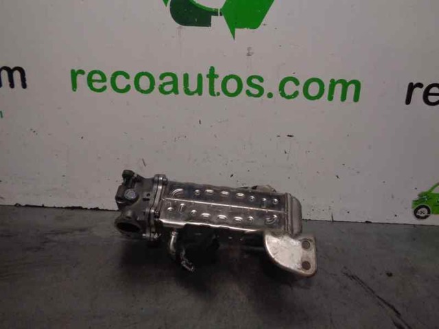 Enfriador EGR de recirculación de gases de escape 6711400570 Ssang Yong