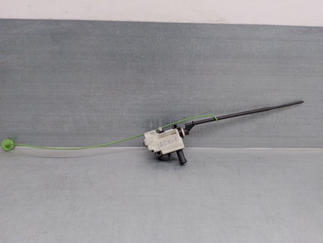 Comprar Motor de apertura de tapa de combustible BMW X6  E71 a bajo precio