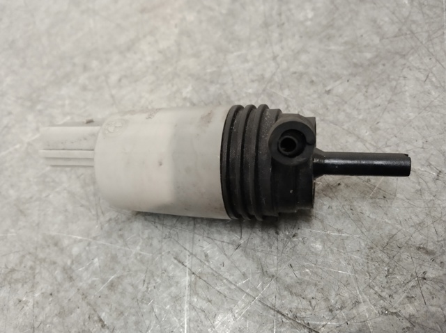 67126934159 Bomba de agua limpiaparabrisas, delantera comprar Sevilla