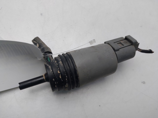 BMW 67126934159 Bomba de agua limpiaparabrisas, delantera  en stock Valencia