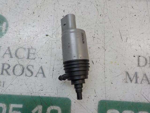 BMW 67127302589 Bomba de agua limpiaparabrisas, delantera  en stock Terrassa