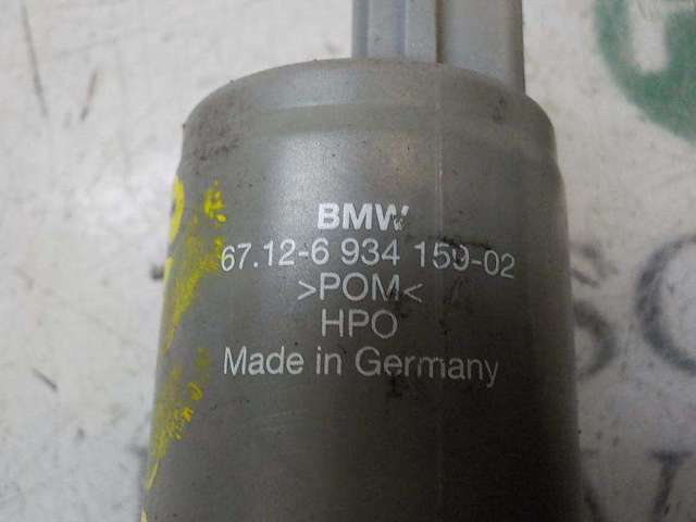 67127302589 BMW Motor de la bomba del lavaparabrisas delantero  disponible Ourense