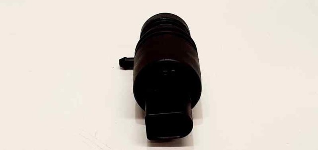 67128362154 BMW Bomba de agua limpiaparabrisas, delantera  en stock Córdoba