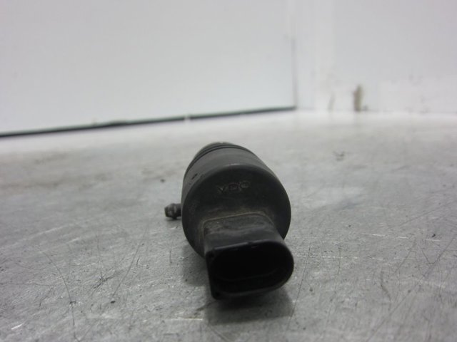 67128377430 BMW Bomba-motor de lavafaros  comprar en Oviedo