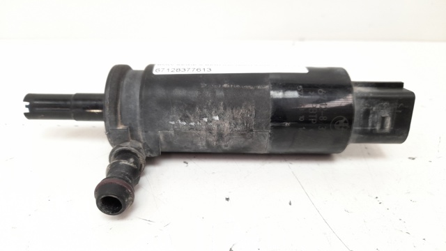 67128377613 BMW Bomba-motor de lavafaros  en stock Huelva