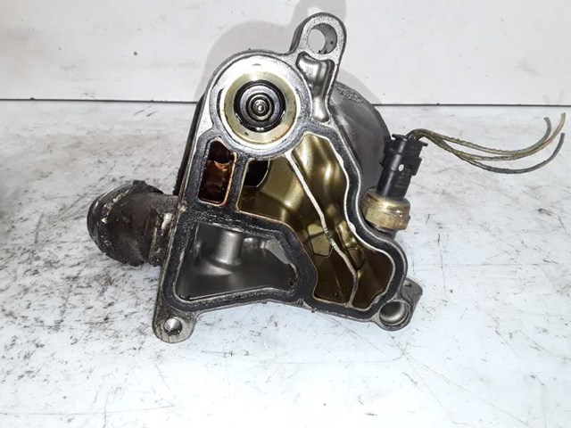 Portafiltro de aceite 6740273326 BMW