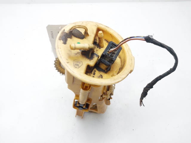 6750582 BMW