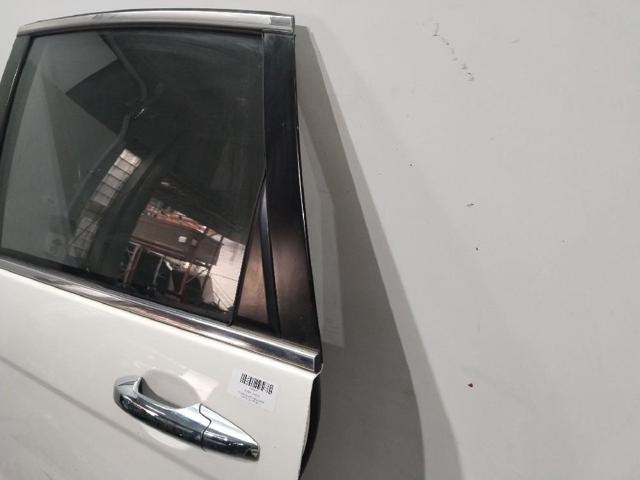 HONDA 67550SWAA00ZZ Puerta trasera izquierda  en stock Terrassa