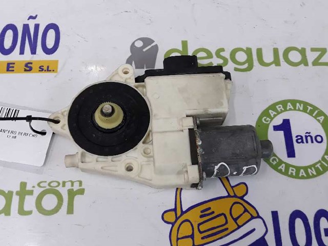 Motor eléctrico, elevalunas, puerta delantera derecha 67626925964 BMW