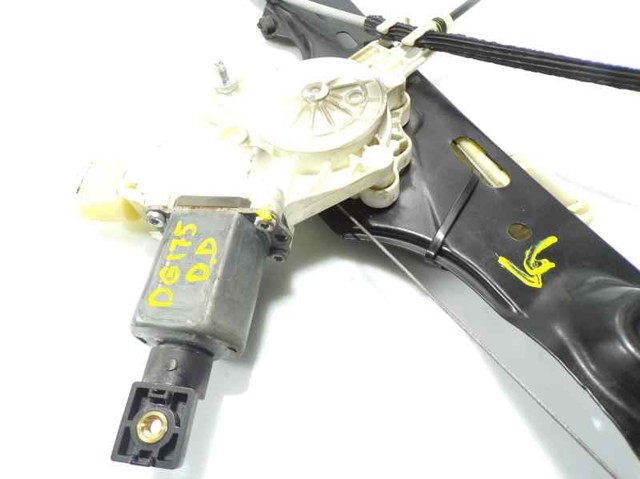67626927028 BMW Motor del elevalunas de la puerta delantera derecha comprar Alcalá