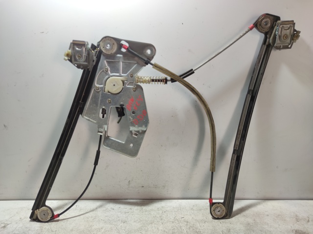 BMW 67628360512 Motor del elevalunas de la puerta delantera derecha  disponible España