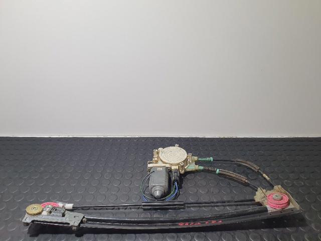 67628360512 Motor del elevalunas de la puerta delantera derecha  comprar en Reus