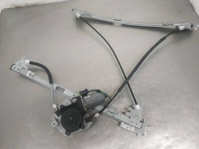 BMW 676283620630 Mecanismo de elevalunas delantero derecha  en stock Terrassa
