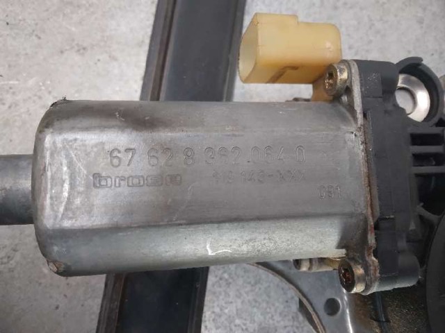 676283620640 Motor del elevalunas de la puerta trasera izquierda  en stock Sabadell