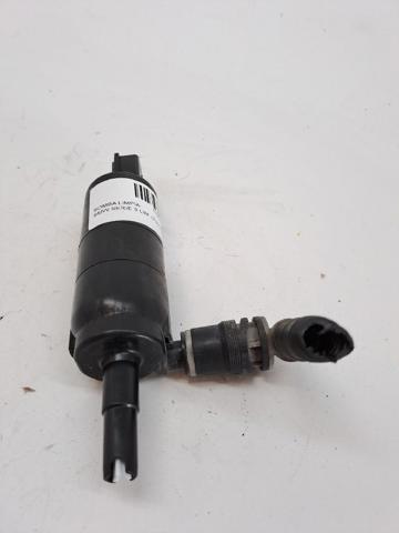 67637217792 BMW Bomba-motor de lavafaros comprar Madrid