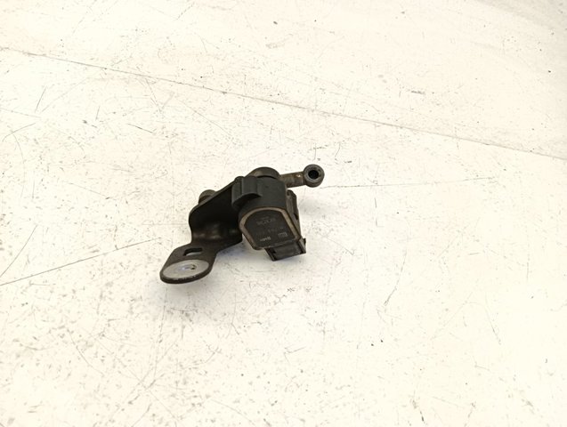 6763735 BMW Sensor de nivel de carrocería trasero comprar Bilbao