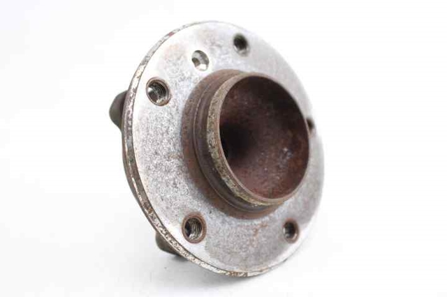 Buje de rueda delantero 6765157 BMW