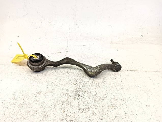 6765305 BMW