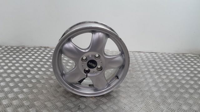 6768498 BMW