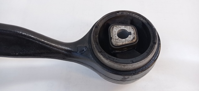 Brazo inferior izquierdo de la suspensión delantera 6768983 BMW