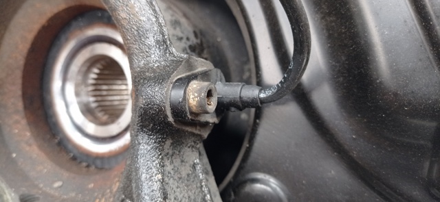 6768995 BMW
