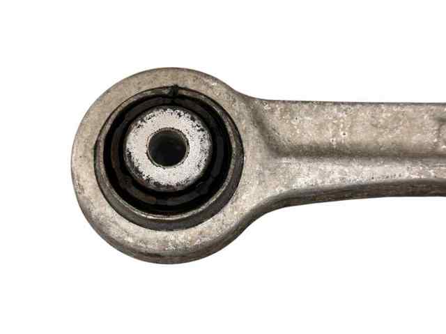 Brazo transversal derecho de suspensión trasera 6770970 BMW