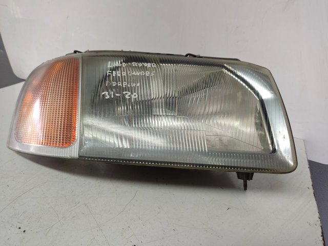 67722750 Faro derecho  disponible Málaga