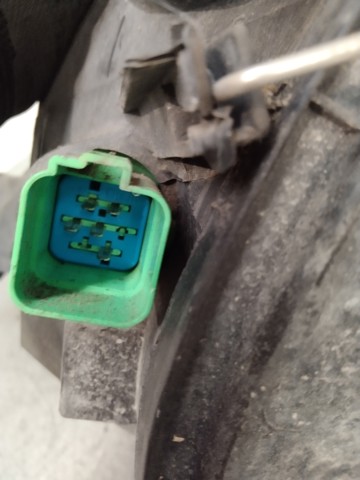FORD 67724920 Faro derecho  comprar en Murcia