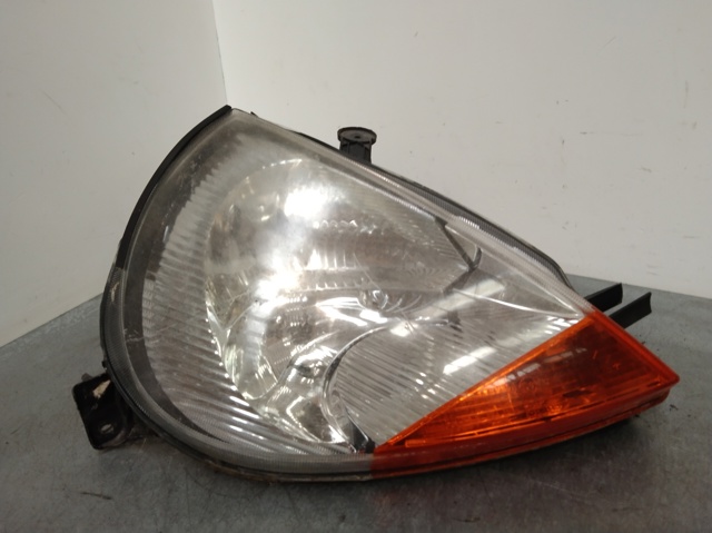 67724920 FORD Faro derecho  comprar en Oviedo