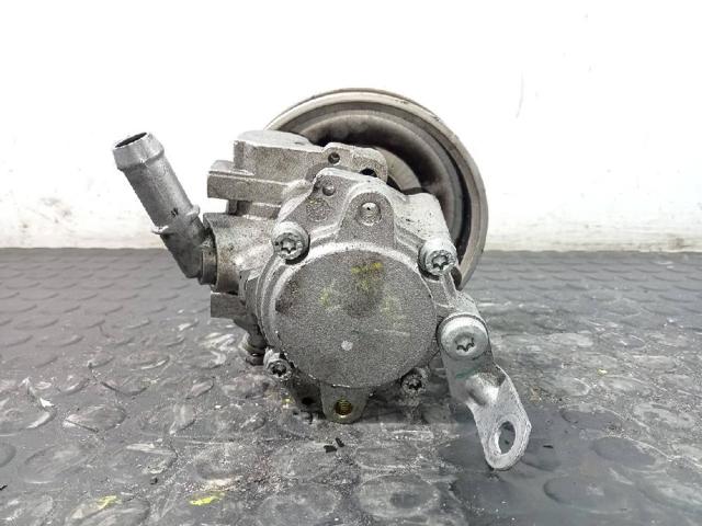 BMW 678045902 Bomba de dirección comprar Barcelona