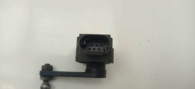 6785205 Sensor de nivel de carrocería delantero comprar Sevilla
