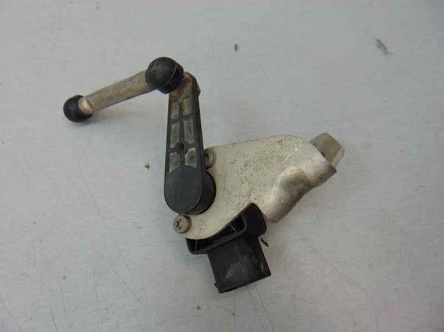 6785205 Sensor de nivel de carrocería delantero  disponible Málaga
