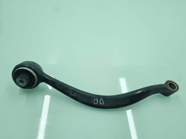 Brazo inferior derecho de la suspensión delantera 6787674 BMW