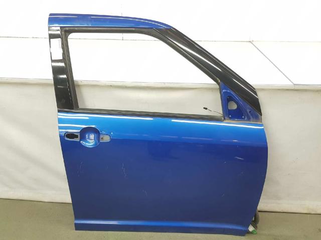 Puerta delantera derecha 6800162J00 Suzuki