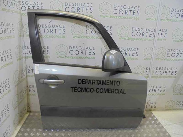 Puerta delantera derecha 6800179J00 Suzuki