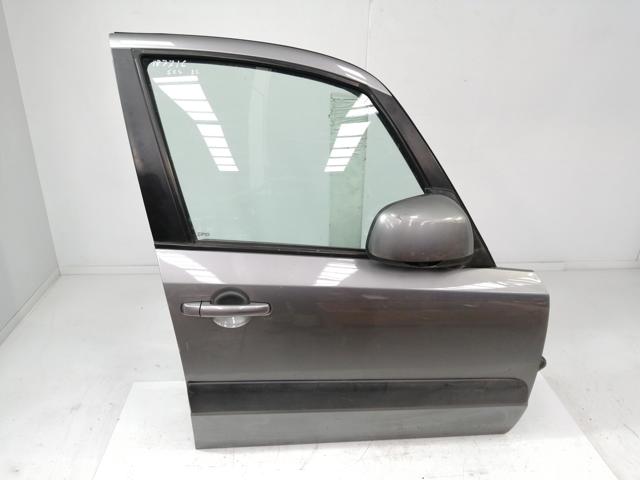 Puerta delantera derecha 6800179J00 Suzuki