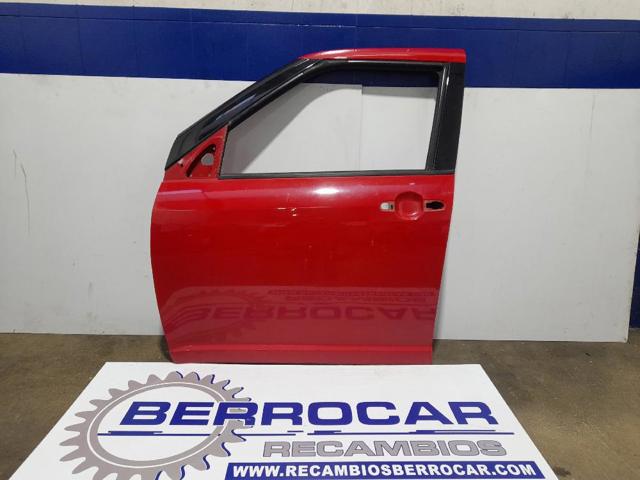 Puerta del conductor 6800262J00 SUZUKI