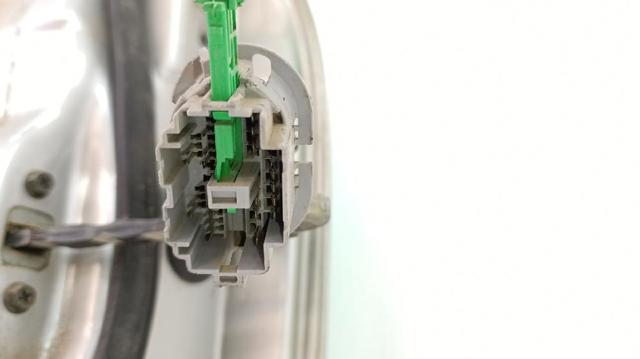 Puerta delantera izquierda Suzuki Grand Vitara JB