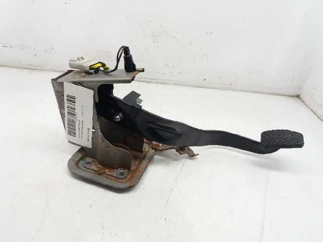 Comprar Pedal de embrague Jeep Patriot   a bajo precio