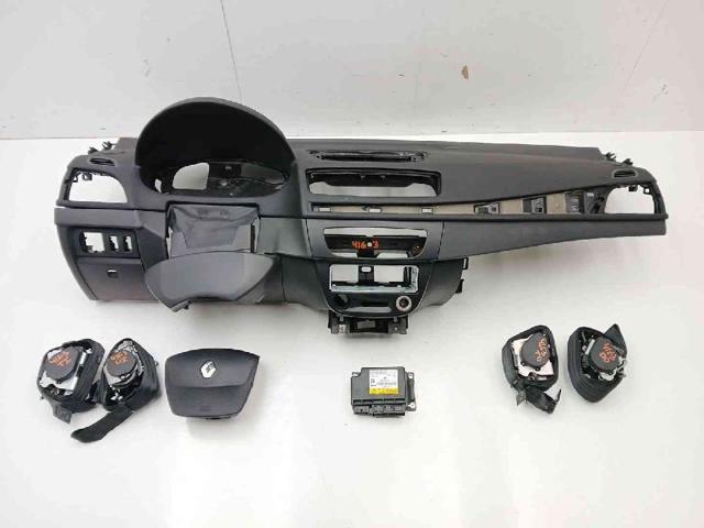 681000022R Renault (RVI)