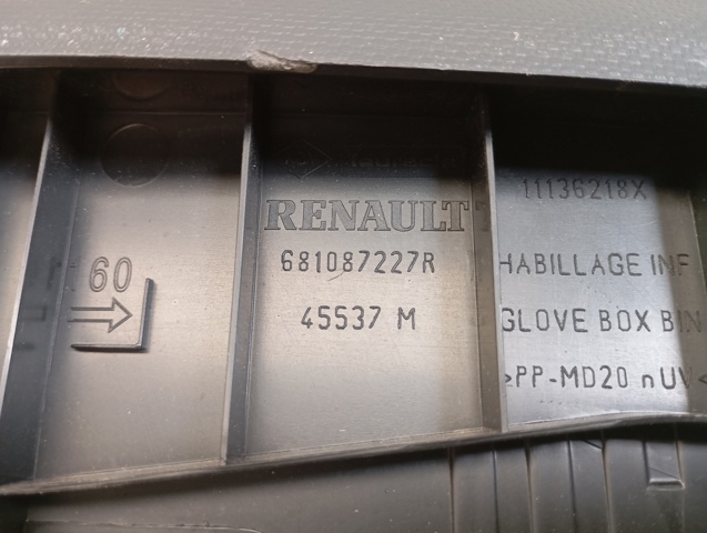 RENAULT 681087227R Guantera comprar Pamplona
