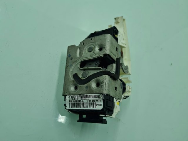 68164358AB CHRYSLER Cerradura de puerta delantera derecha  disponible Vigo