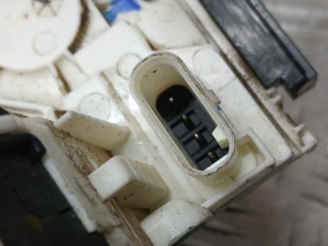 68164358AB CHRYSLER Cerradura de puerta delantera derecha  disponible Vigo
